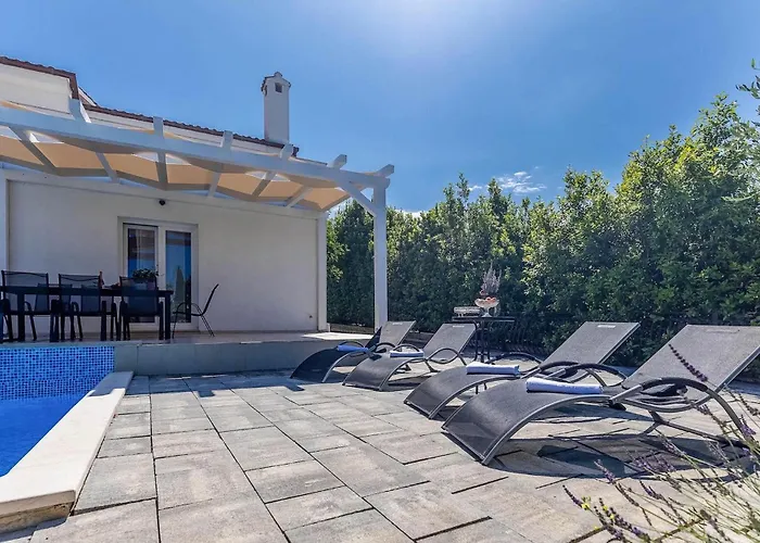 4 Bedroom In 펜션 *